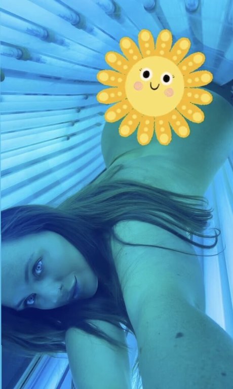 Caitlin Appleyard pretty actress image