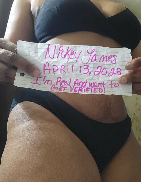 Nickey James model erotic images