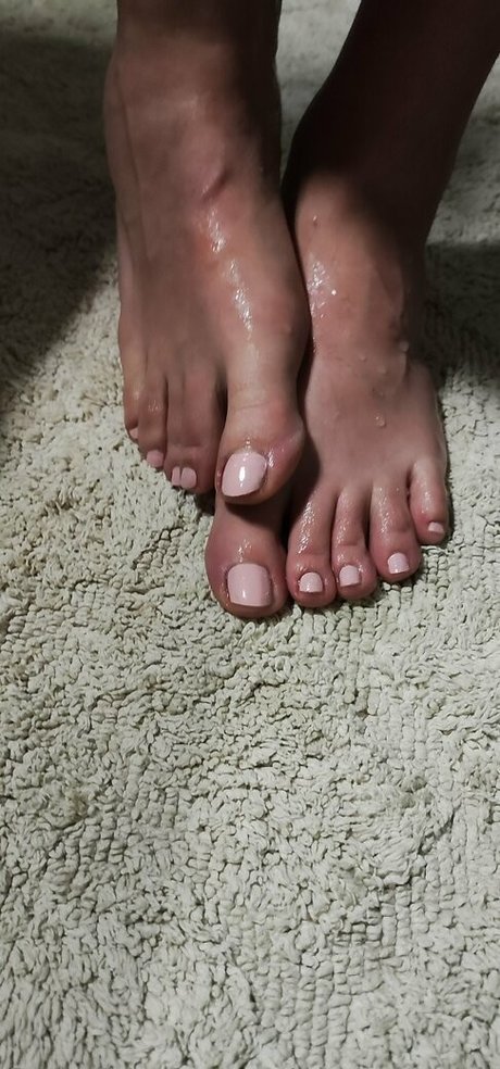 sissylucylove pornstar sexy pictures