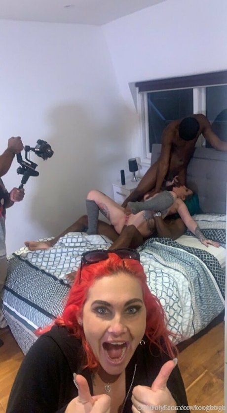 roxikeogh model beautiful photos