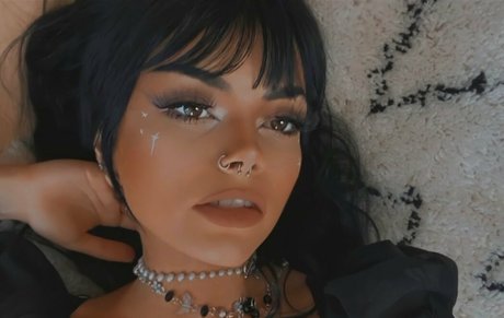 Portsmouth sex star picture