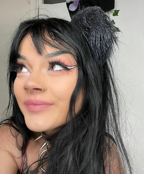 Portsmouth free actress archive