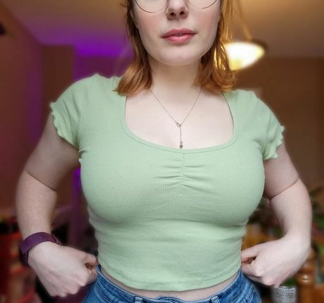 Lily Rogue high quality star pic