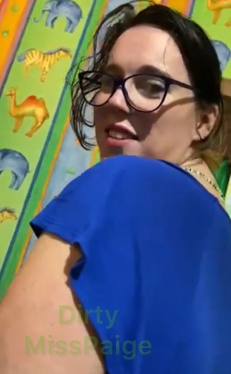 dirtymisstresspaige erotic model photo