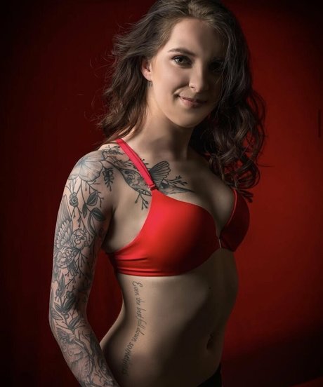 kinsleymaefree star beautiful photos