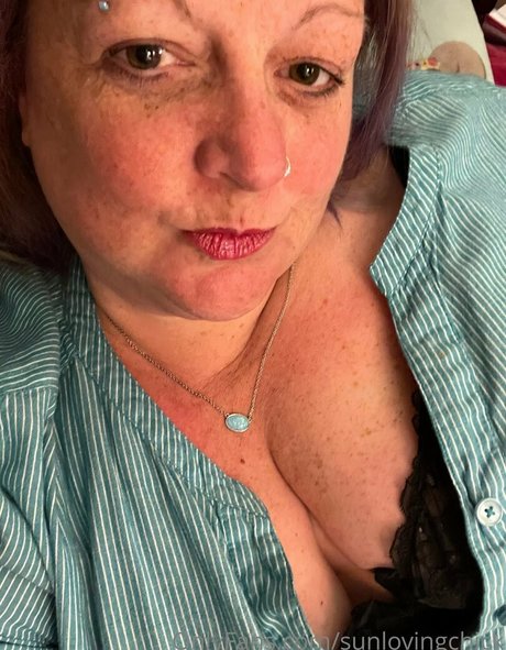 sunlovingchick hot pornstar photos