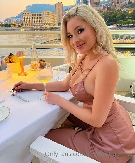 crystalstormfree nudes actress img