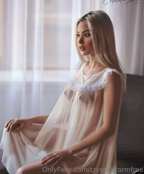 crystalstormfree model erotic pic