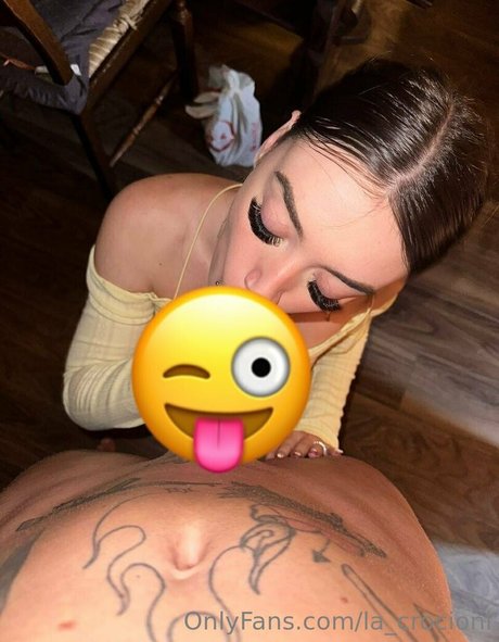 la crocioni star adult picture