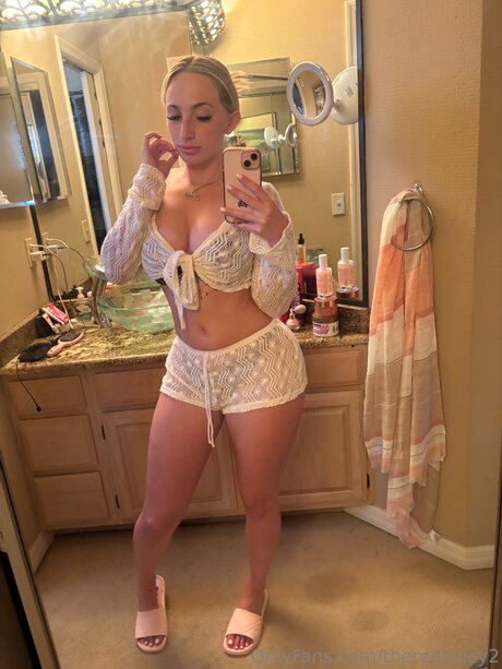 therealjuicy2 pornographic model images