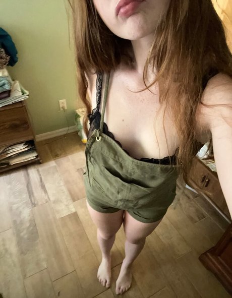 Thqcc pretty pornstar img