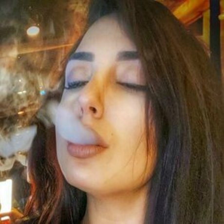 Pinkgeek model nice img