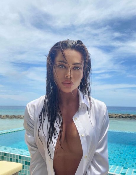 elena the beautiful xxx actress galleries