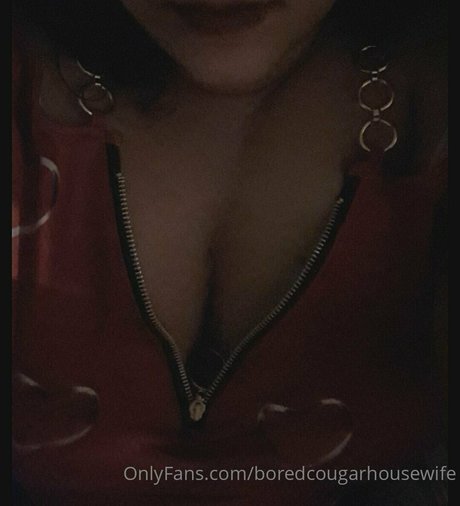 boredcougarhousewife nudes model photos
