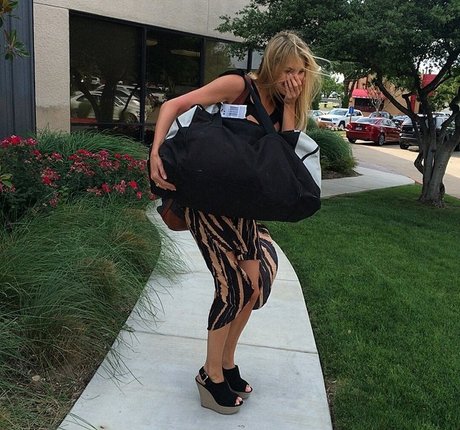 Krystal Gable naked actress pics