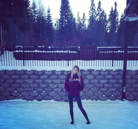 Krystal Gable model beautiful photo