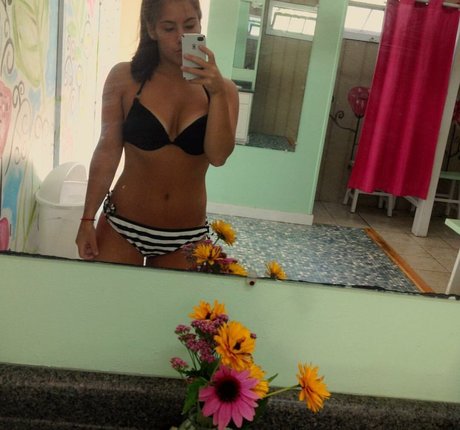 Jordan Rose Schmidt nude star img