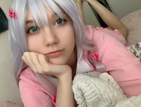 moekomori star top pic