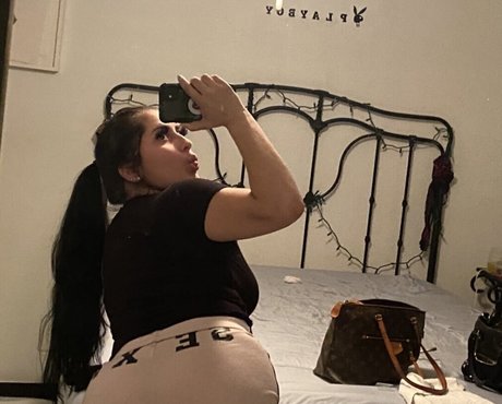 MandixCandy pornstar perfect photos