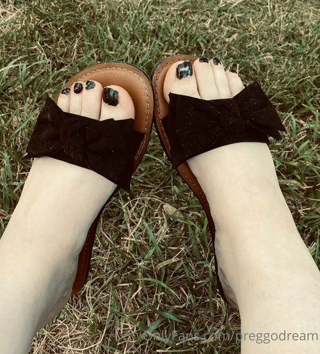 preggodream star nude img