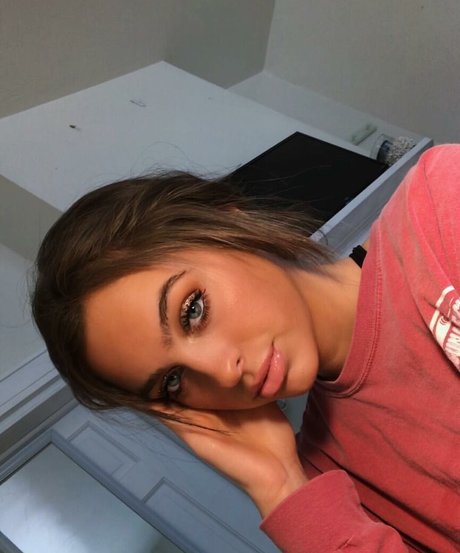 Emmie Garver high quality pornstar picture