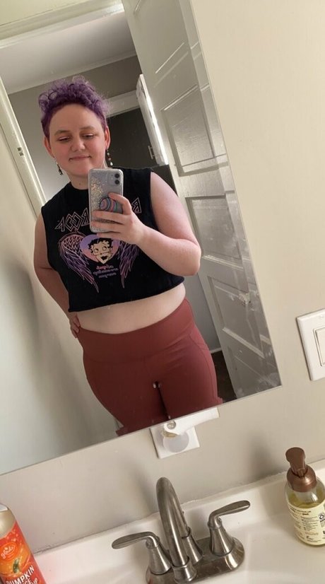 hunnybeesarecool pornographic actress pictures