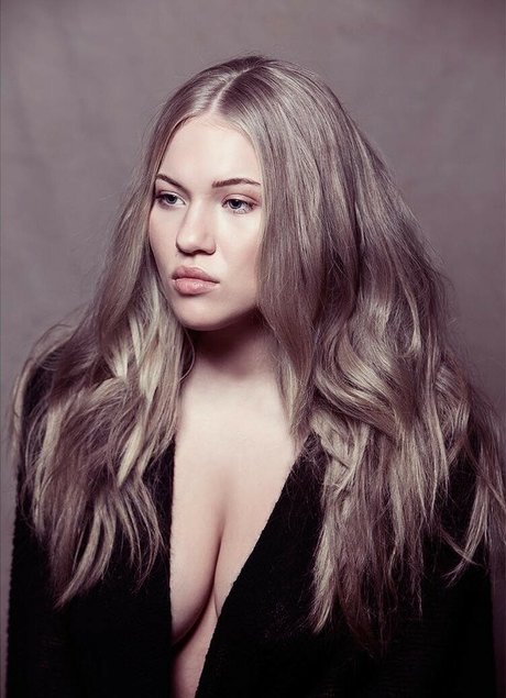 Anja Nissen sex model pic