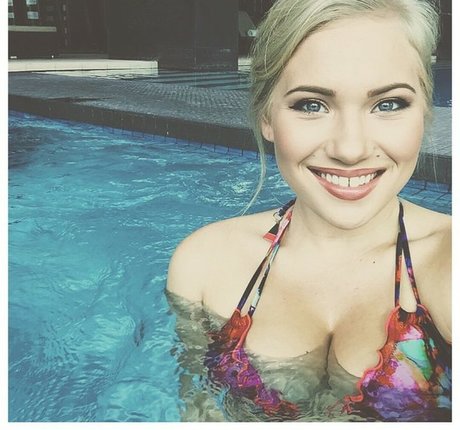 Anja Nissen hot actress archive