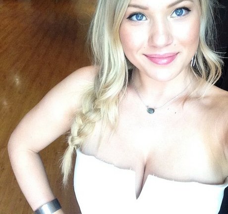 Anja Nissen pornstar nudes photo