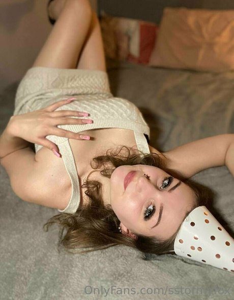 sstormyfox pornographic star photos