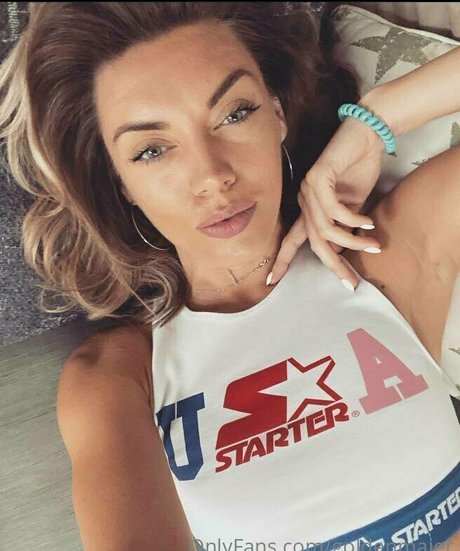 goldenmaier vip hot model image