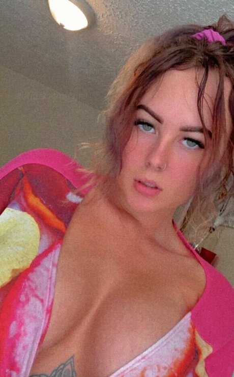 Titstatsnbooty star exclusive image