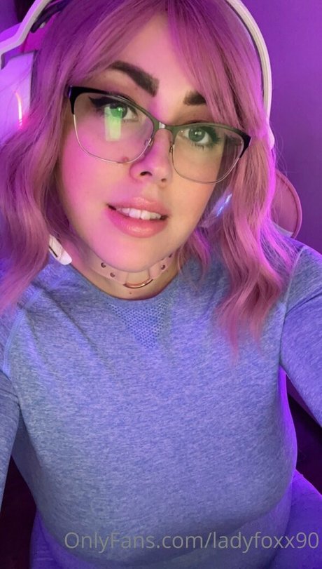ladyfoxx90 pornstar free photo