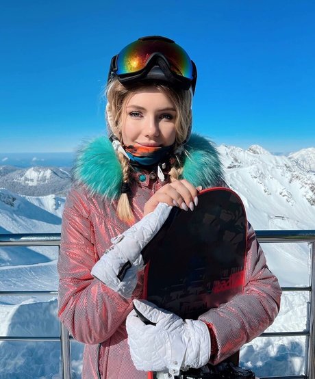 Elena Kulichenko star top img