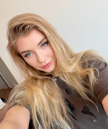 Elena Kulichenko adult model pictures