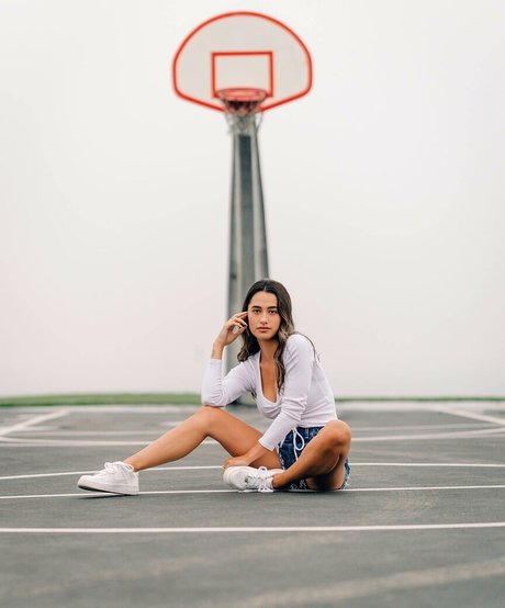 carlieauszler sexy model photos