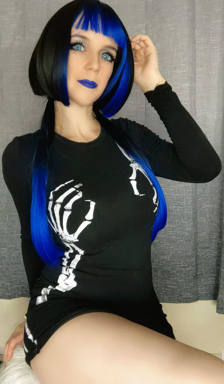 Little Finch pornstar xxx picture