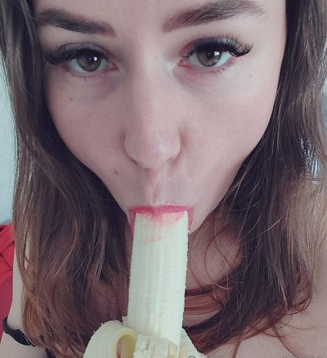 lili999 nudes actress img