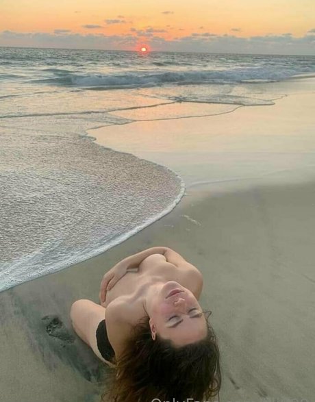 lili999 star pretty pic