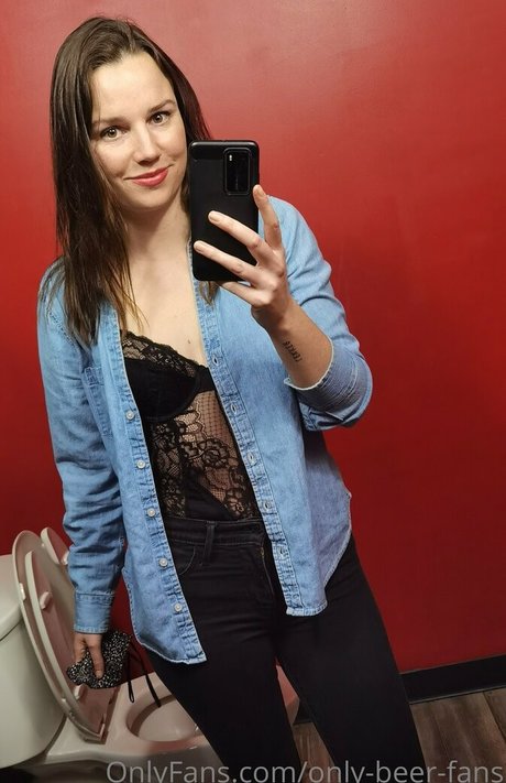 only beer fans pornstar top img