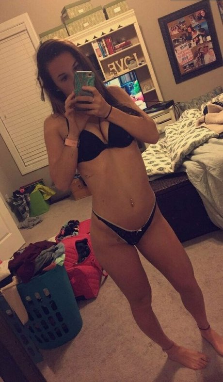 Kate Weisner erotic model gallery