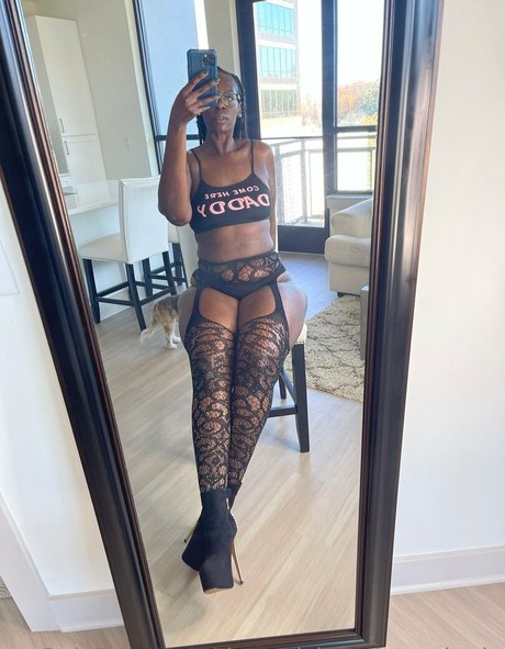 inside onlyfans sexy xxx galleries