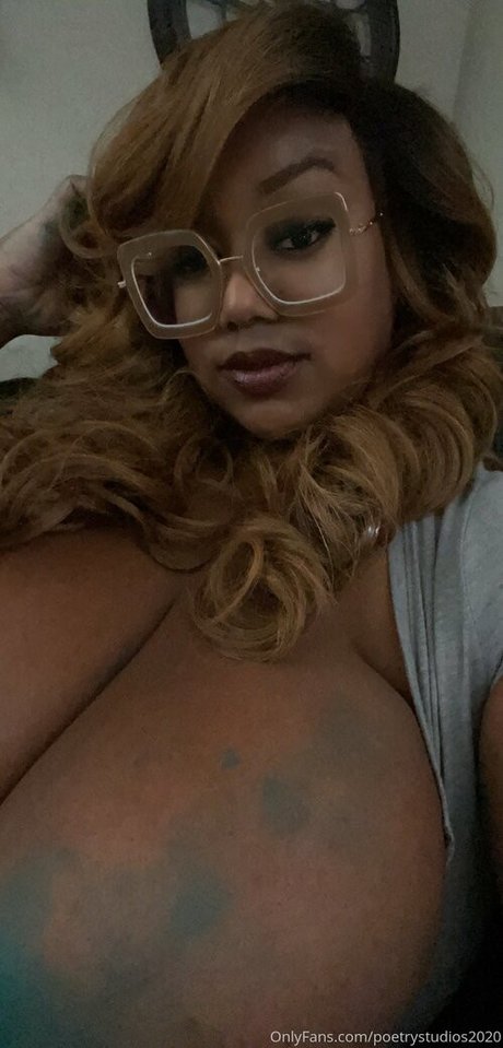 poetrystudiosnetwork model photos