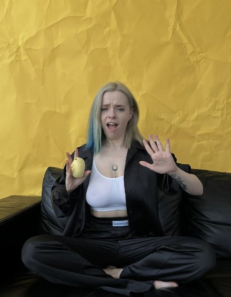 Asya Say pornstar picture