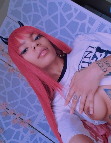 Cateyesenpaii erotic star pic