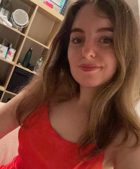 Averytinyleaf pornstar hot pictures