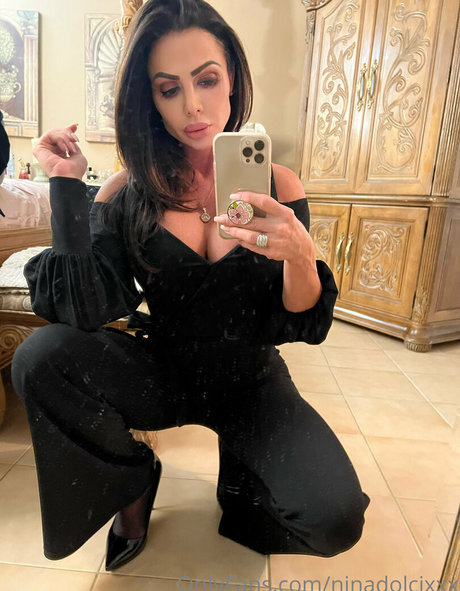 ninadolcixxx hot star img