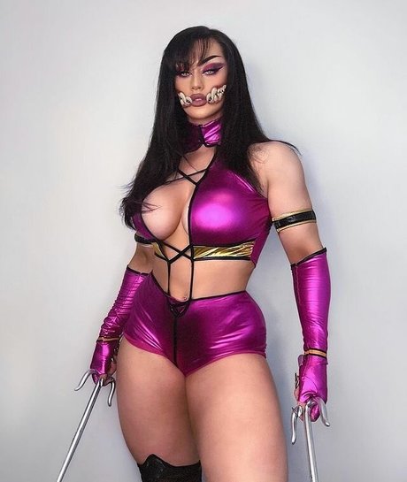 Kiki Vhyce adult star pic