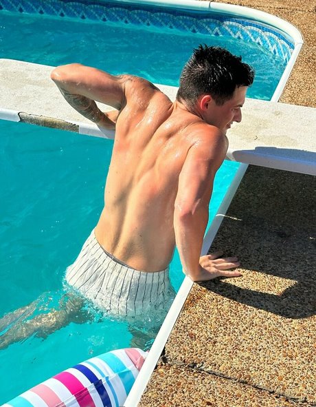 maxpriceofficial beautiful pornstar image