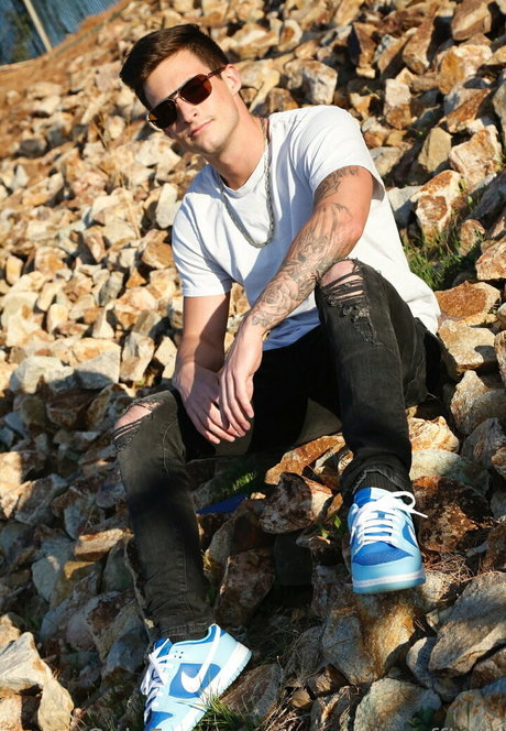 open pussy onlyfans free naked photo